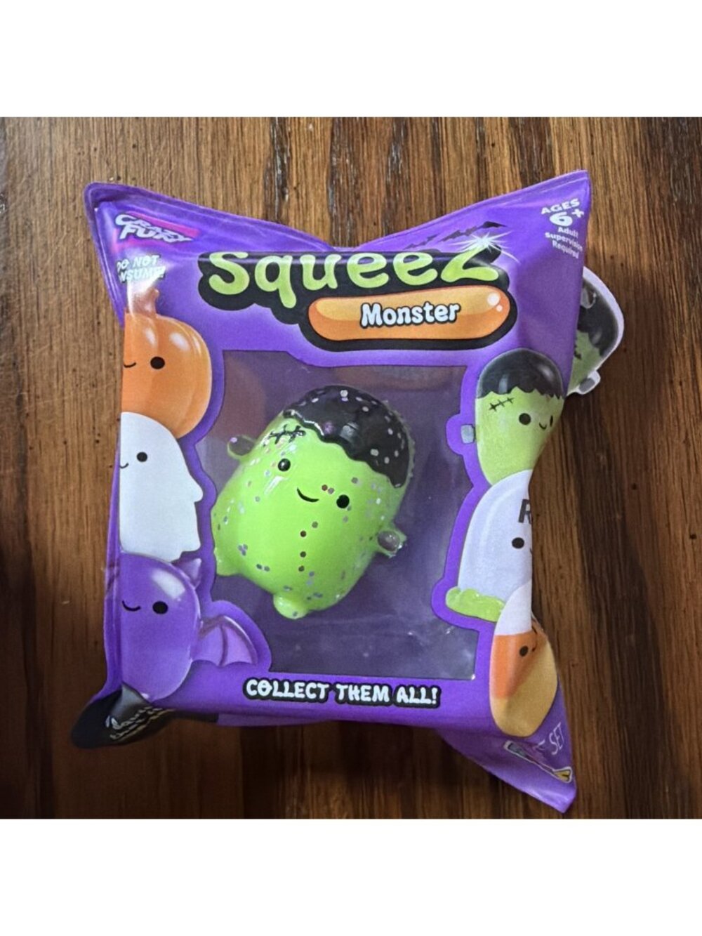 Crazy Fun Taba Squeez Monster Halloween Tactile Squeeze Toy, Green, RMS